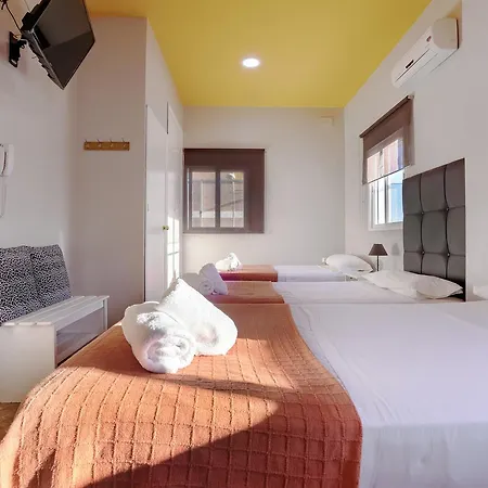 Ciudad Jardin 게스트하우스 말라가